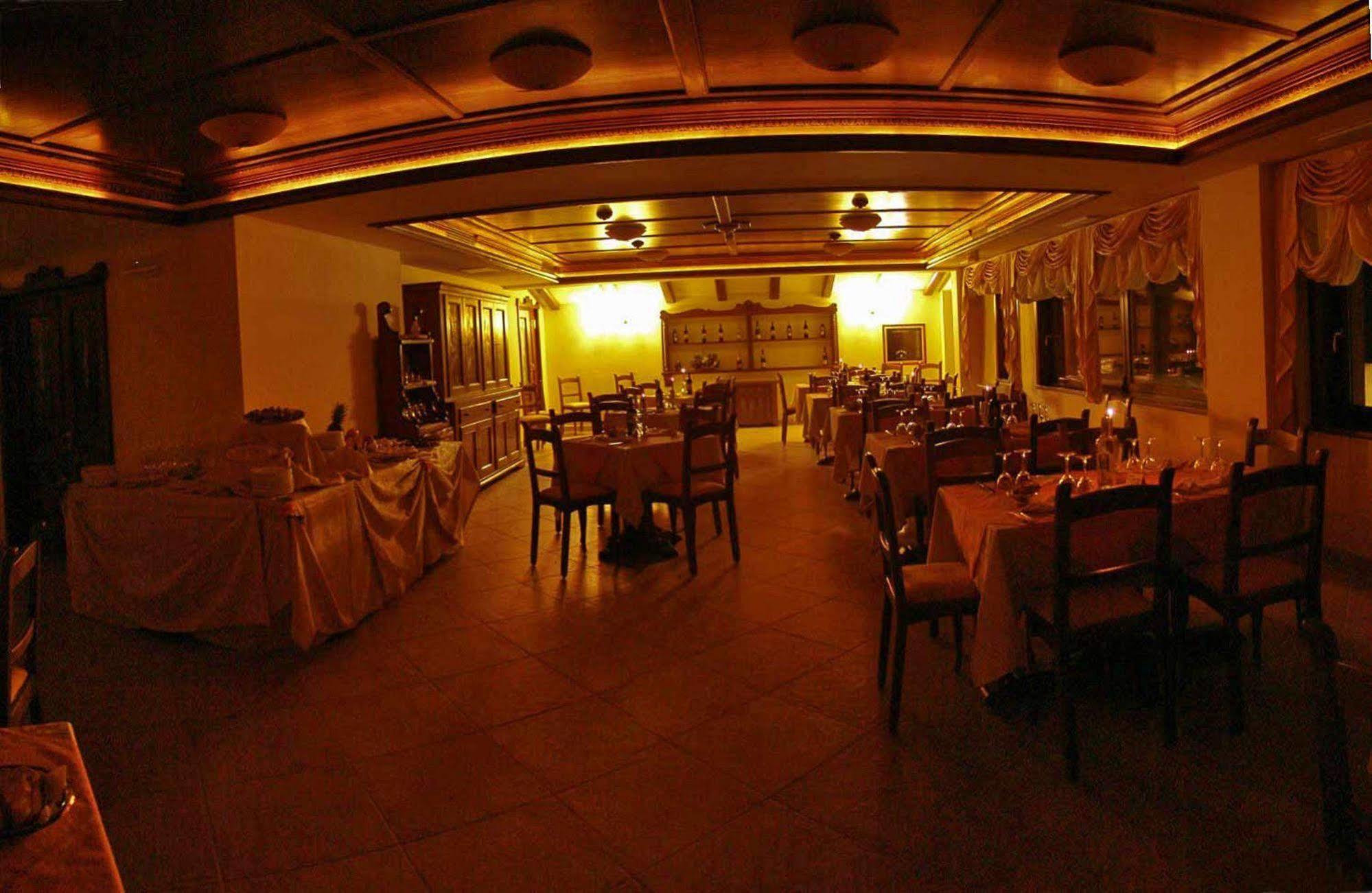 Lusi Hotel 3*
