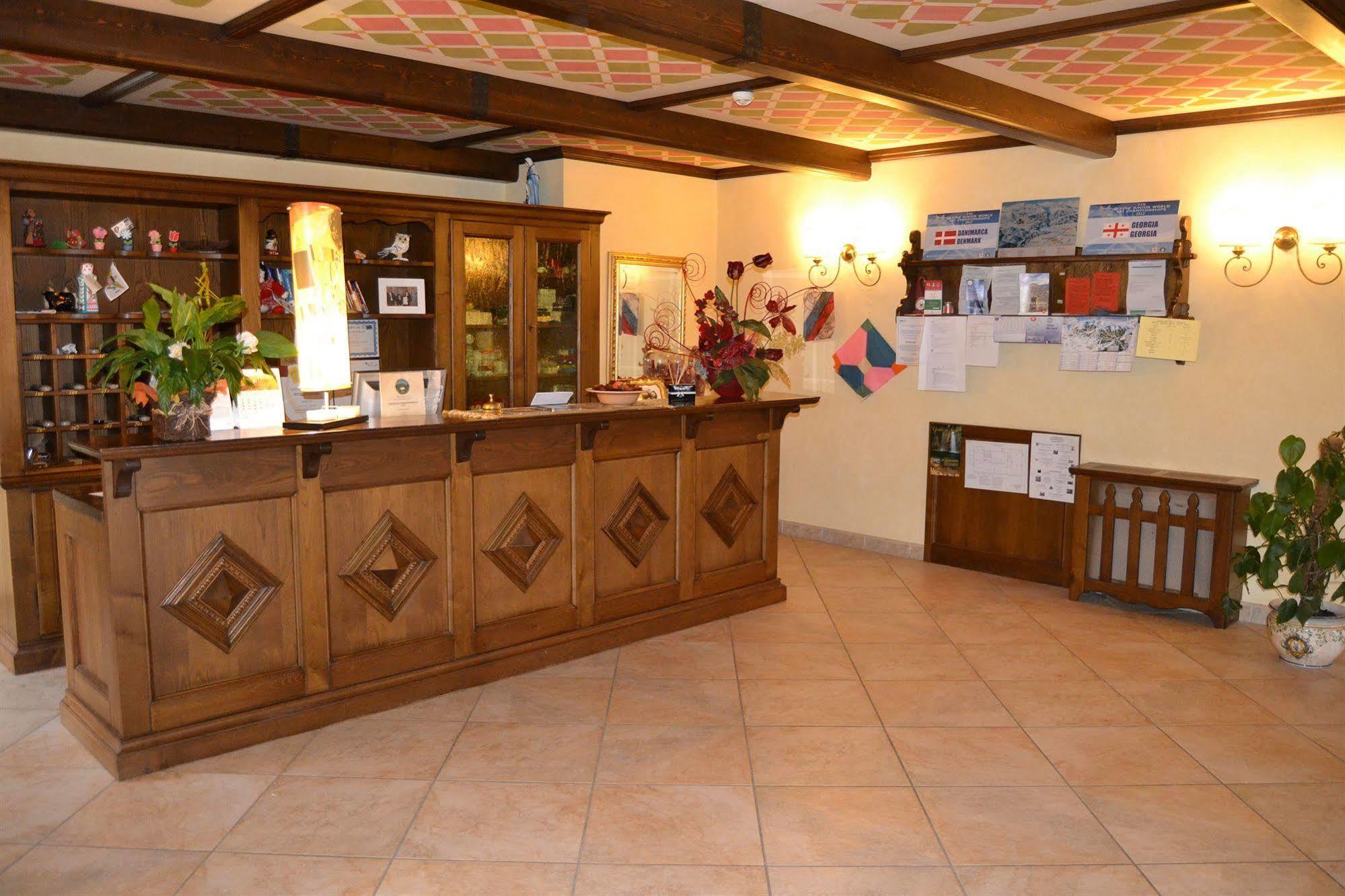 Lusi Hotel