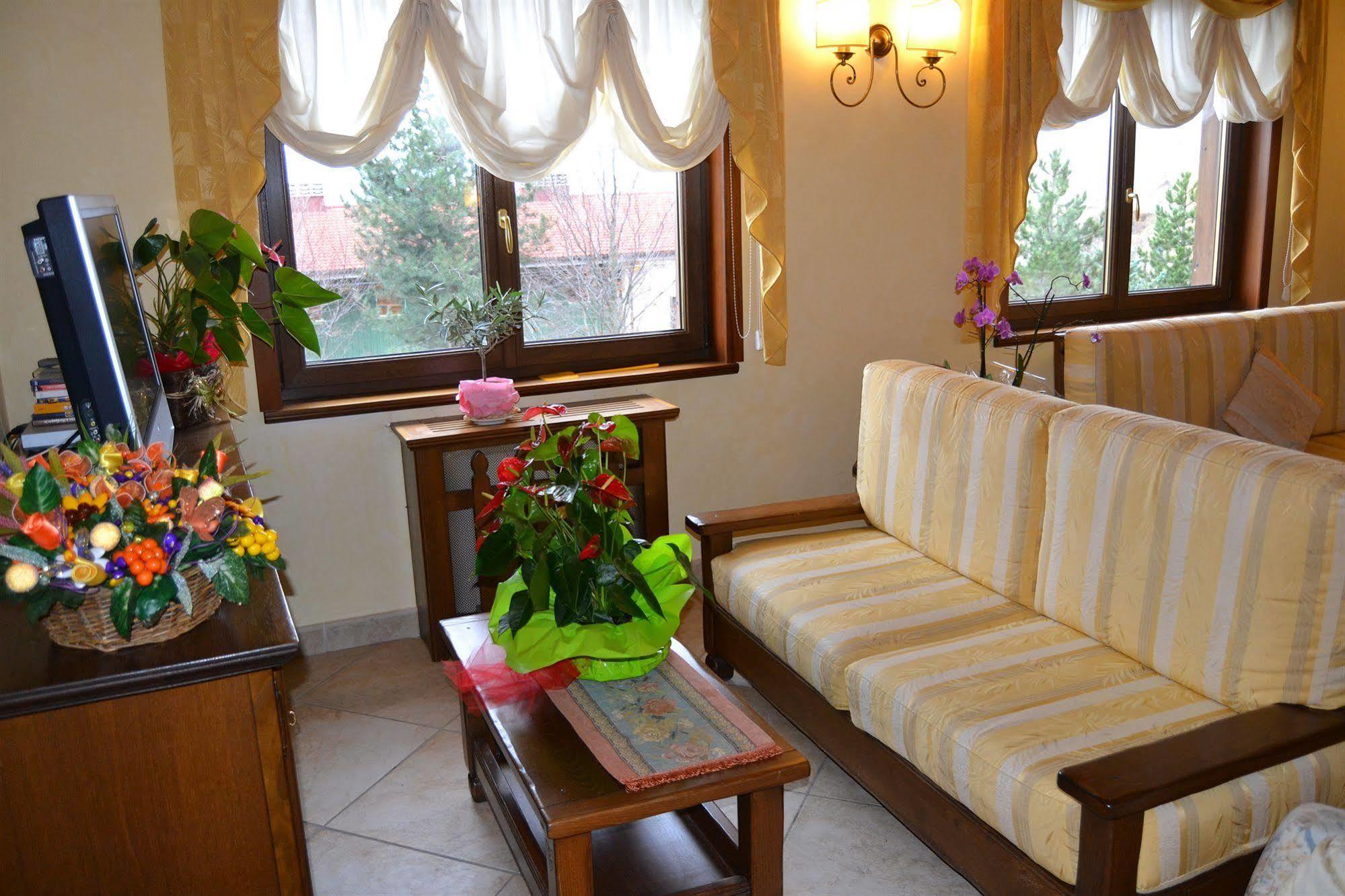 Lusi Hotel